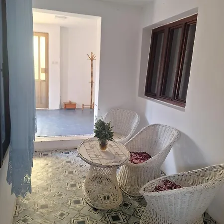 Topole 2 Apartment Stapar